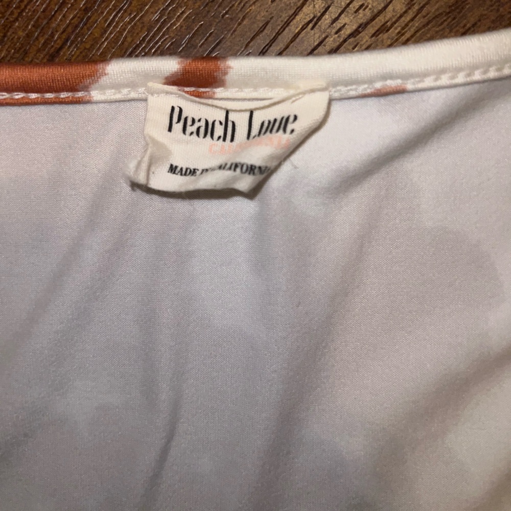 ⭐️Peach Love California White Orange/ Tan Cow Print Long Sleeve Crop Top Size S - Picture 10 of 11